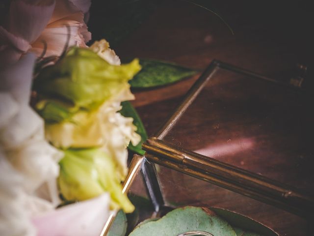 Le mariage de Kamil et Caroline à La Pacaudière, Loire 9