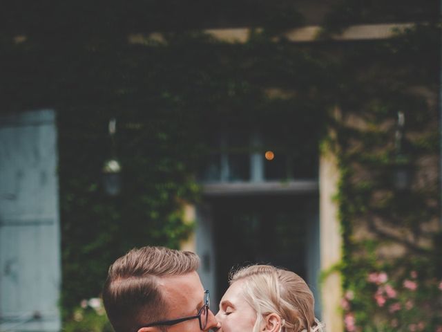 Le mariage de Kamil et Caroline à La Pacaudière, Loire 22