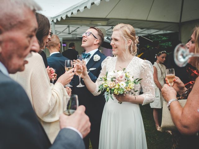 Le mariage de Kamil et Caroline à La Pacaudière, Loire 58