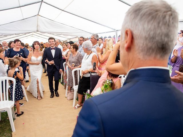 Le mariage de Daniel et Françoise à Chambost-Allières, Rhône 13