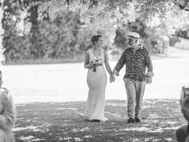 Le mariage de Youri et Juliette à Monteux, Vaucluse 40