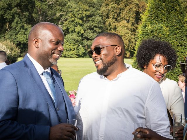 Le mariage de Jean-Marie et Cristina à Brie-Comte-Robert, Seine-et-Marne 12