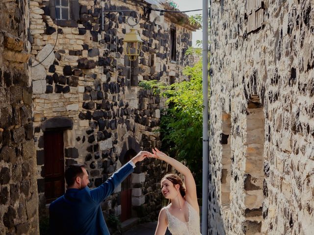 Le mariage de Nicolas et Marion à Lussas, Ardèche 27