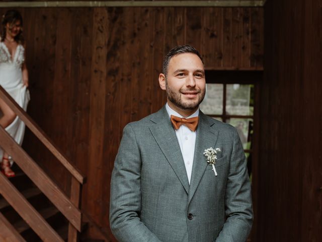 Le mariage de Joris et Charlotte à Riotord, Haute-Loire 13