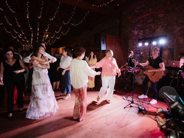 Le mariage de Joris et Charlotte à Riotord, Haute-Loire 38