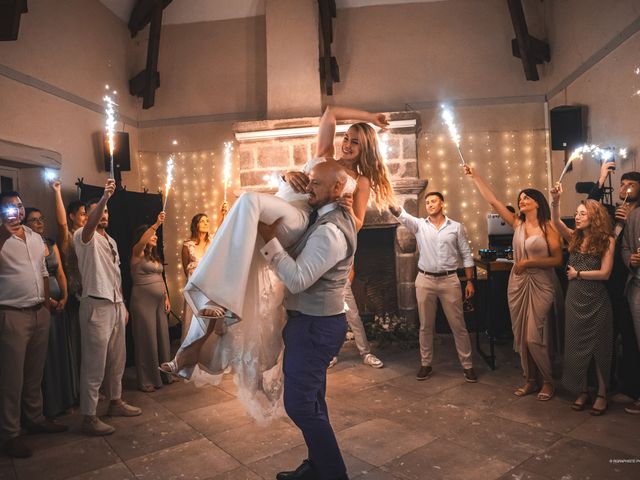 Le mariage de Solène et Guillaume à Nogent-le-Roi, Eure-et-Loir 10