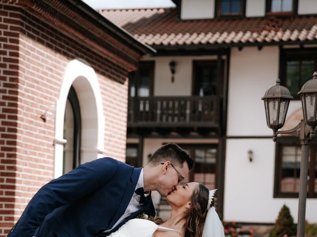 Le mariage de Marvin et Natalija à Saint-Jean-de-Maurienne, Savoie 14
