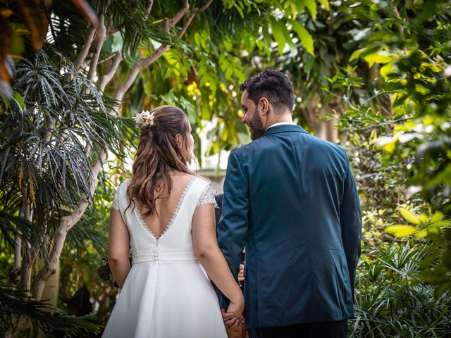 Le mariage de Nazim et Anais à Paris, Paris 10