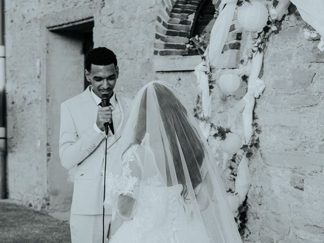 Le mariage de Tao et Gracias à Vichy, Allier 35