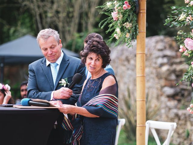 Le mariage de Thibault et Solène à Beaussais-sur-Mer, Côtes d&apos;Armor 10