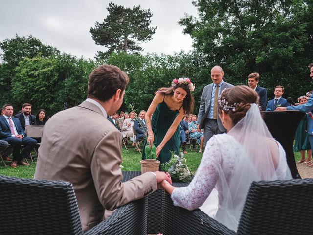 Le mariage de Thibault et Solène à Beaussais-sur-Mer, Côtes d&apos;Armor 12