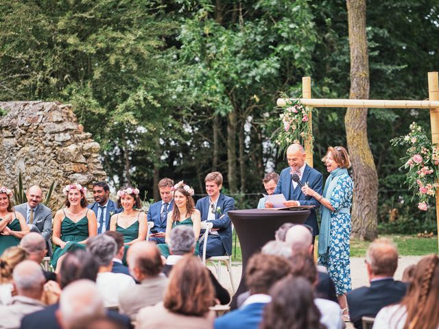 Le mariage de Thibault et Solène à Beaussais-sur-Mer, Côtes d&apos;Armor 14