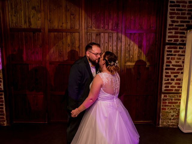 Le mariage de Pierre-Do et Isabelle à Hulluch, Pas-de-Calais 13