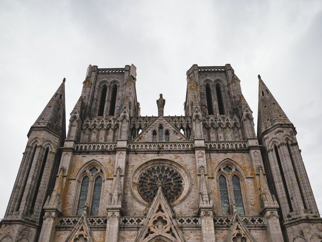 Le mariage de Aymeric et Clémence à Luitré-Dompierre, Ille et Vilaine 22