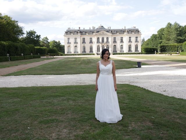 Le mariage de Julien et Sihame à Briare, Loiret 12