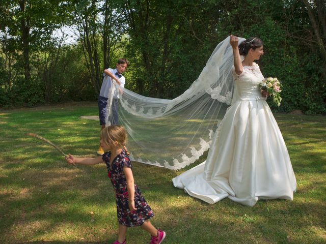 Le mariage de Mathieu et Stéphanie à Moncé-en-Belin, Sarthe 2