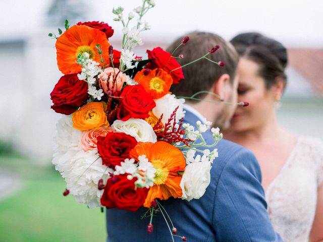 Le mariage de Julien et Julie à Saint-Médard-d&apos;Eyrans, Gironde 32