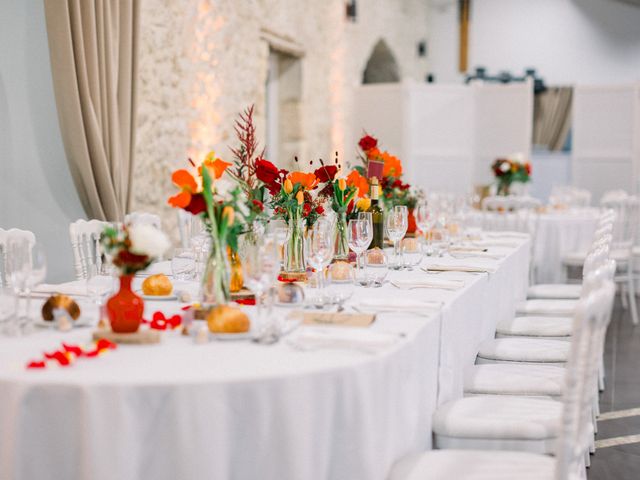 Le mariage de Julien et Julie à Saint-Médard-d&apos;Eyrans, Gironde 44