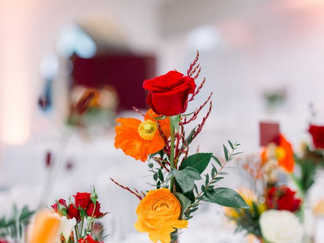 Le mariage de Julien et Julie à Saint-Médard-d&apos;Eyrans, Gironde 45