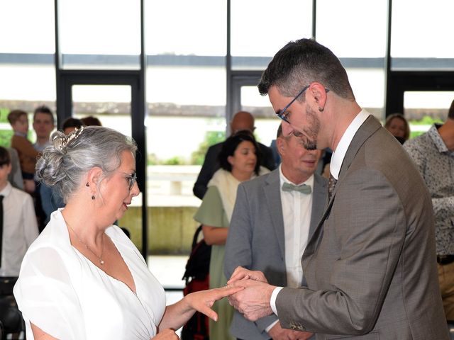 Le mariage de Rémy et Lynda à Rinxent, Pas-de-Calais 4