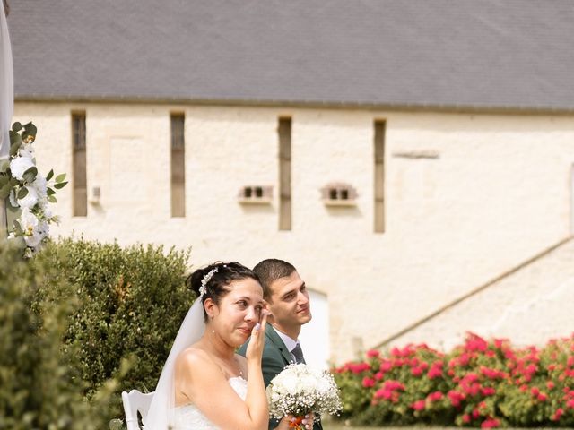 Le mariage de Cédric et Laura à Saint-Vigor-le-Grand, Calvados 22