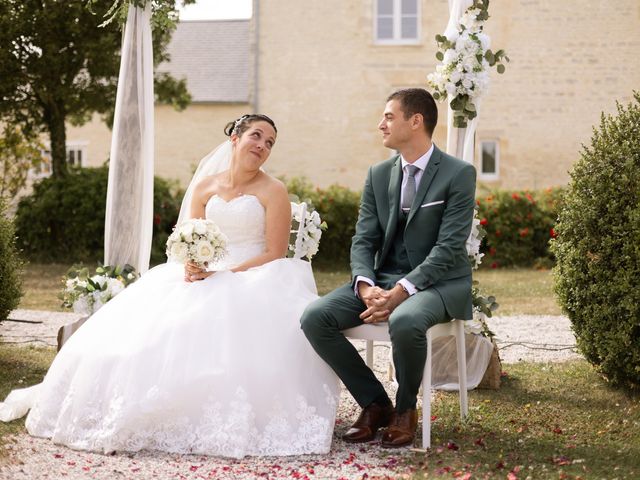 Le mariage de Cédric et Laura à Saint-Vigor-le-Grand, Calvados 23