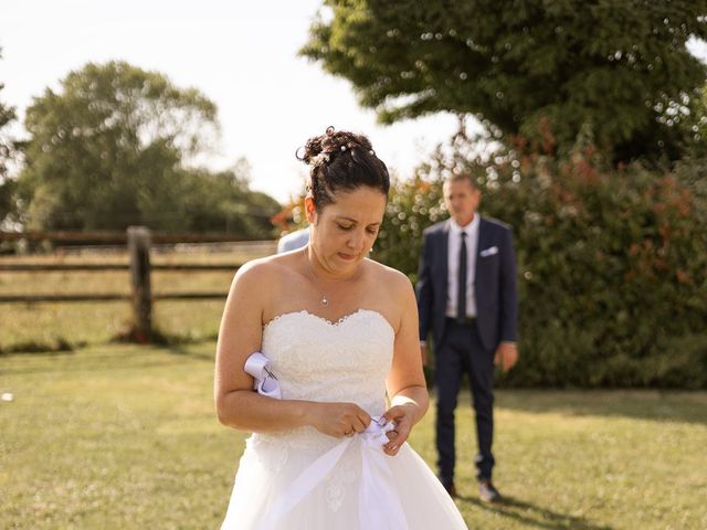 Le mariage de Cédric et Laura à Saint-Vigor-le-Grand, Calvados 28