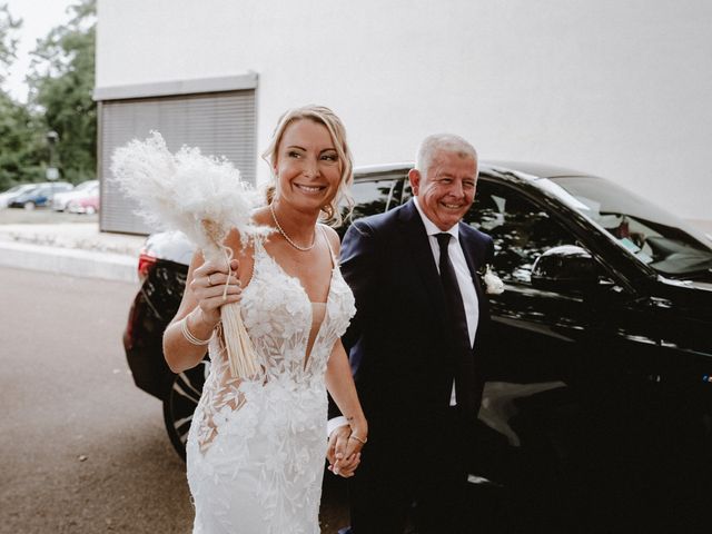 Le mariage de Fanny et Eric à Belleville-en-Beaujolais, Rhône 28