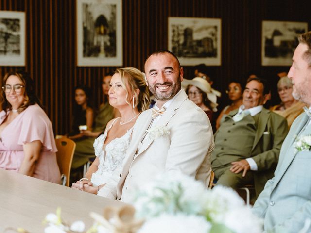 Le mariage de Fanny et Eric à Belleville-en-Beaujolais, Rhône 30