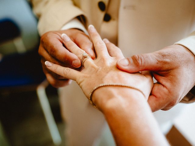 Le mariage de Fanny et Eric à Belleville-en-Beaujolais, Rhône 32