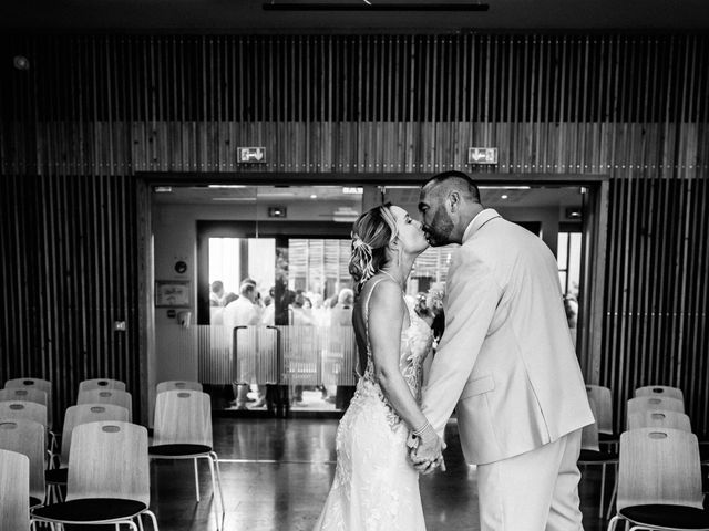 Le mariage de Fanny et Eric à Belleville-en-Beaujolais, Rhône 37