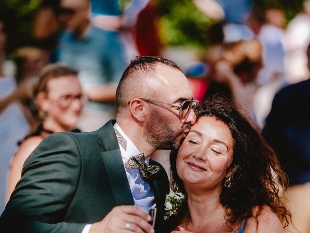 Le mariage de Fanny et Eric à Belleville-en-Beaujolais, Rhône 52