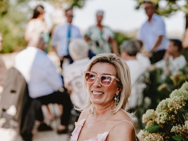 Le mariage de Fanny et Eric à Belleville-en-Beaujolais, Rhône 67