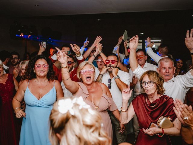 Le mariage de Fanny et Eric à Belleville-en-Beaujolais, Rhône 104