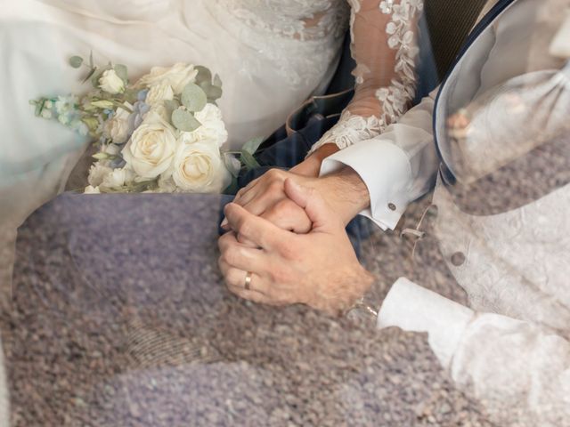 Le mariage de Arnaud et Albane à Caen, Calvados 35
