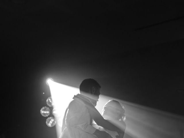 Le mariage de Arnaud et Albane à Caen, Calvados 108