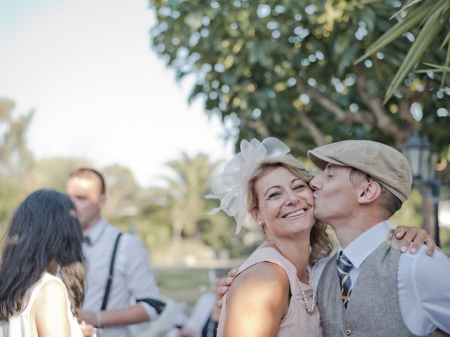 Le mariage de Joris et Axelle à Ortaffa, Pyrénées-Orientales 29