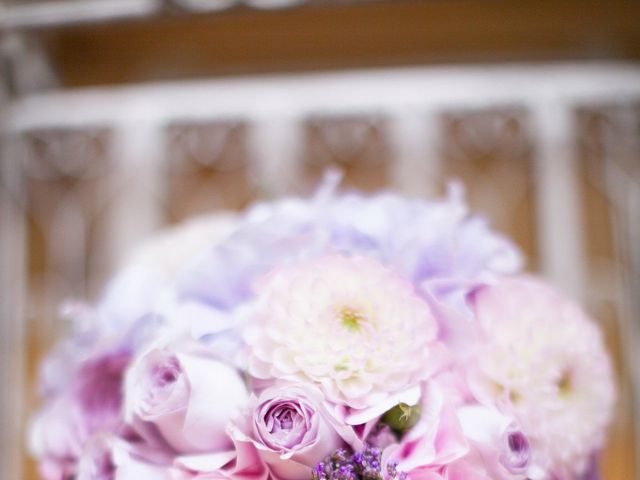 Le mariage de Paul et Thuyvi à Paris, Paris 14