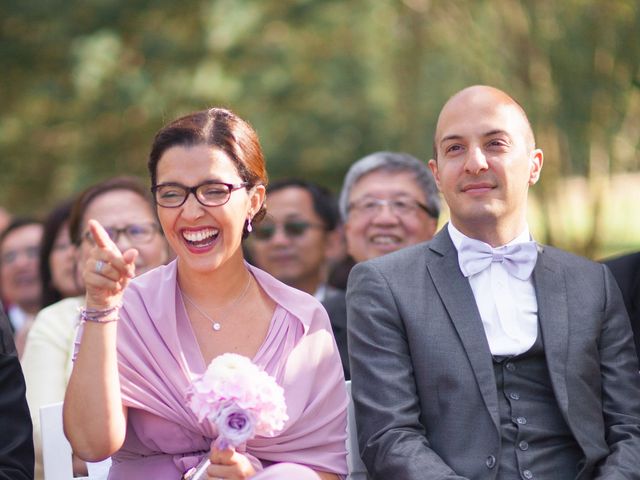 Le mariage de Paul et Thuyvi à Paris, Paris 47