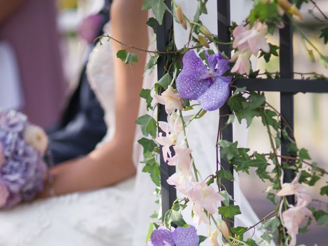 Le mariage de Paul et Thuyvi à Paris, Paris 49