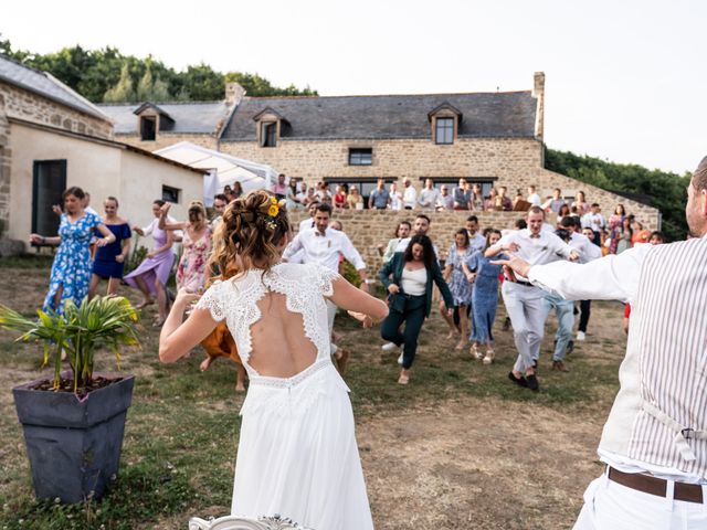 Le mariage de Thomas et Ophélie à Carnac, Morbihan 31