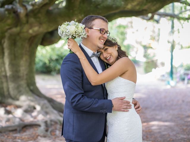 Le mariage de Baptiste et Nassima à Bayeux, Calvados 12