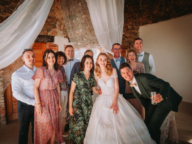 Le mariage de Aymeric et Sophie à Bellegarde-en-Forez, Loire 22