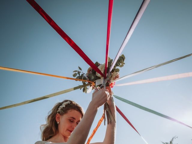 Le mariage de Aymeric et Sophie à Bellegarde-en-Forez, Loire 25