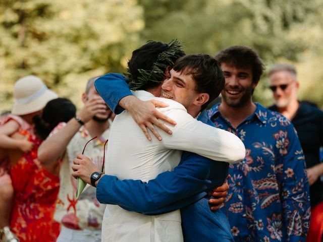 Le mariage de Emmanuel et Eva à Villeneuve, Ain 35