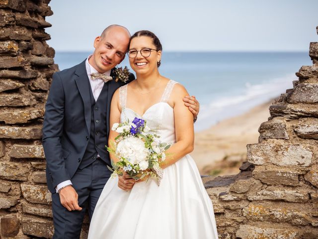 Le mariage de Guilhem et Caroline à Barneville-Carteret, Manche 11