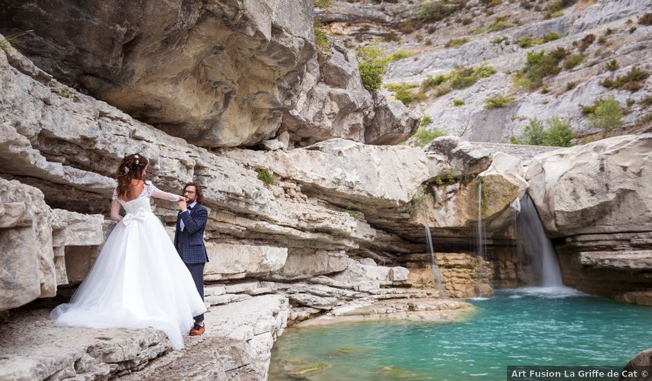 Le mariage de Guillaume et Déborah à Laragne-Monteglin, Hautes-Alpes