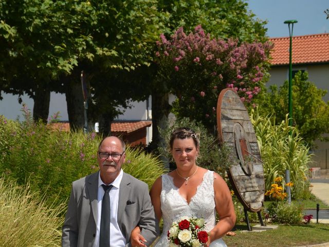 Le mariage de Marine et Jimmy à Saint-Jean-de-Marsacq, Landes 5