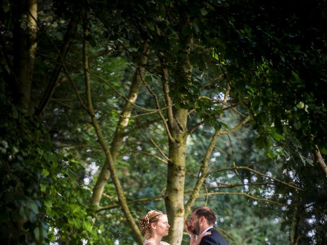 Le mariage de Emerick et Bérénice à Nieul-sur-l&apos;Autise, Vendée 16