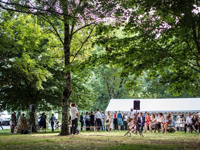 Le mariage de Emerick et Bérénice à Nieul-sur-l&apos;Autise, Vendée 44